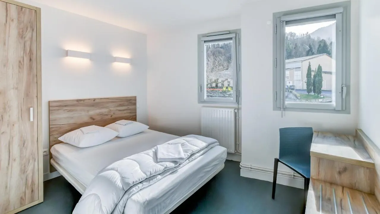 Vacanceole - La Maison Du Haut Salat Seix 2*,  France